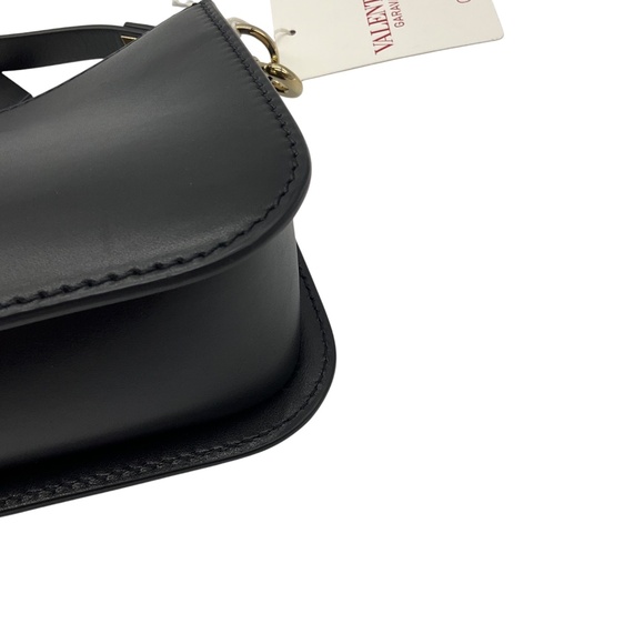 VALENTINO GARAVANI BLACK ROCKSTUD FIERCE SMALL CALFSKIN SHOULDER BAG - Picture 9 of 15
